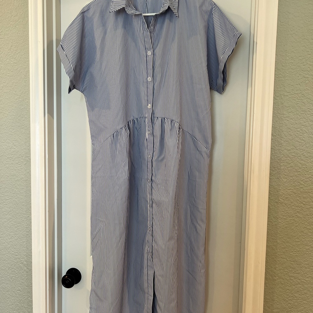 Midi Collared Button-Up Dress